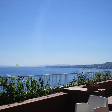 Royal Promenade Apartamento