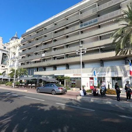 Royal Promenade * Niza